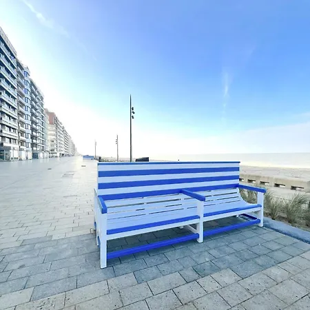 Vendome Apartment *